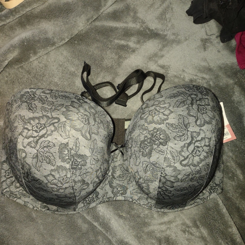 LB Cacique strapless bra 42H